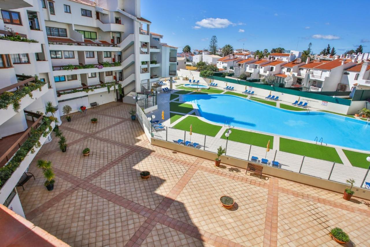 Luxe Condo With Pool, Airco And Seaview Balcony - Go4Portugal - Albufeira Exterior photo