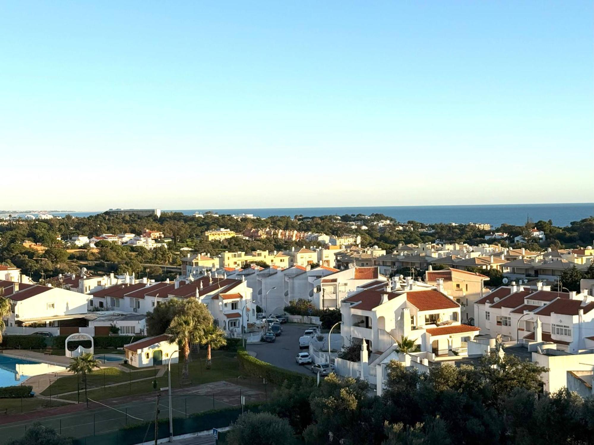 Luxe Condo With Pool, Airco And Seaview Balcony - Go4Portugal - Albufeira Exterior photo