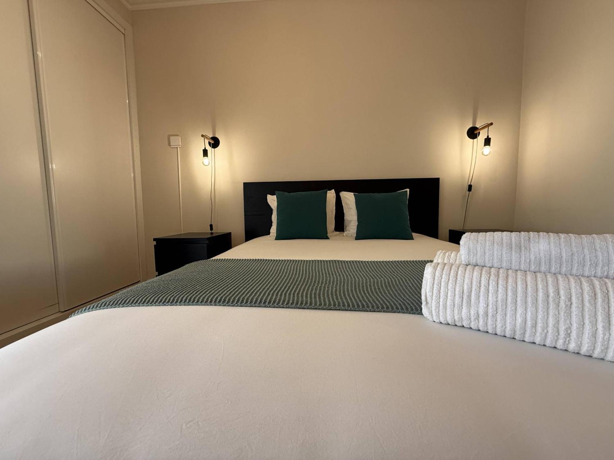 Luxe Condo With Pool, Airco And Seaview Balcony - Go4Portugal - Albufeira Exterior photo